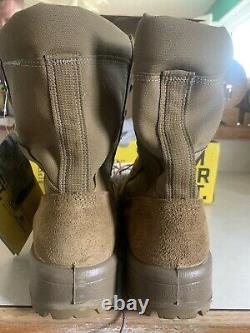 Belleville Tactical Coyote Brown 11.5 R Combat Army Boots AR670-1 AHWC Vibram