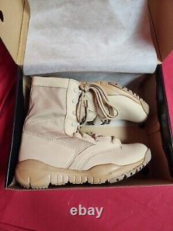 Mens' Ultra-Light Combat Boots Military Tactical Work Boots Men's Size 10 IODSON