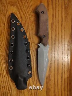 Tactical combat fixed blade knife