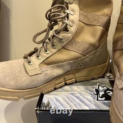 Bottes Rocky pour hommes 10 M C4T entraînement tactique militaire de combat beige clair 1070