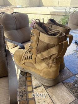 Bottes de combat militaires GARMONT TACTICAL T8 NFS 670 couleur coyote, taille 10,5, neuves