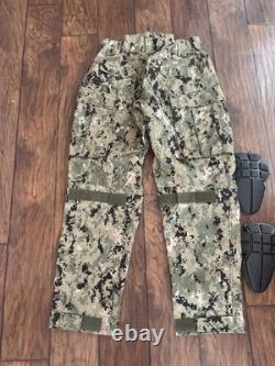 Pantalon de combat DriFire AOR2 FR avec genouillères, grande taille/longueur régulière, tactique militaire