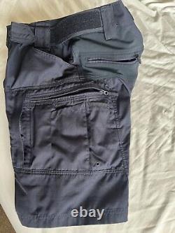 Shorts tactiques Uf Pro P-40 Gen. 2 Navy w33 semblables à Crye arcteryx pour combat militaire