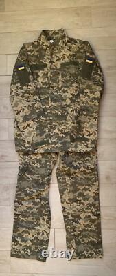 Uniforme de combat d’été tactique de l’armée ukrainienne en camouflage pixel MM14, ensemble militaire	
 <br/>  
