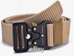 Uniforme militaire tactique d'été multicam, combinaison de combat multicam, vêtements tactiques.