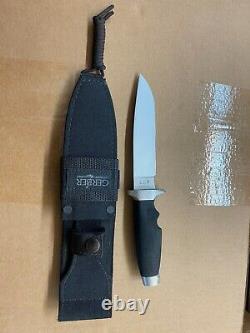 Vintage Gerber USA Lmf Tactical Military Survival Fighting Bowie Knife Stunner